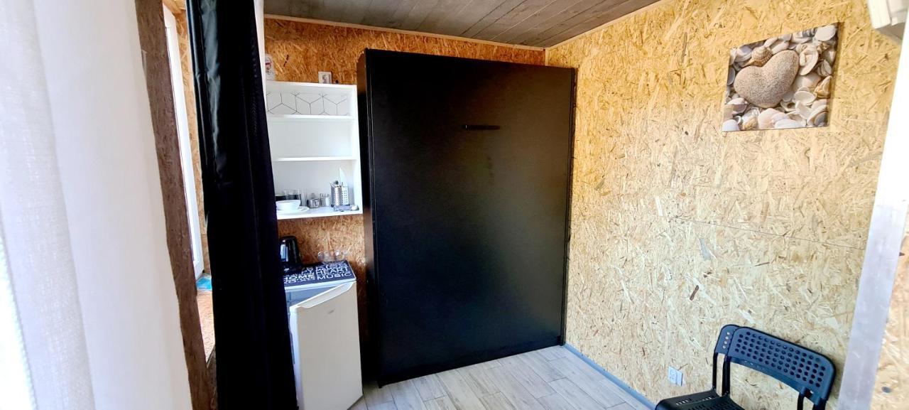 Sub Hel. Budzetowe Pokoje W Domu Z Basenem. Wokol Domu Tylko Natura. Balkon Zbyteczny. Eksteriør billede