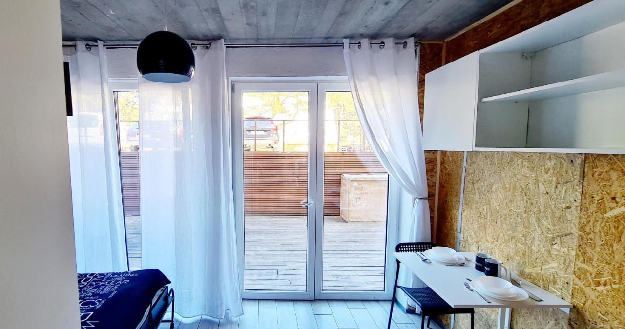 Sub Hel. Budzetowe Pokoje W Domu Z Basenem. Wokol Domu Tylko Natura. Balkon Zbyteczny. Eksteriør billede